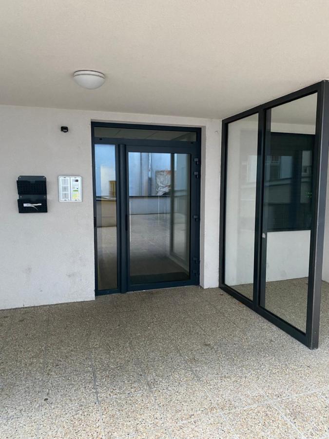 The Elite Suite II Downtown Ac & Garage Parking Bratislava Eksteriør bilde